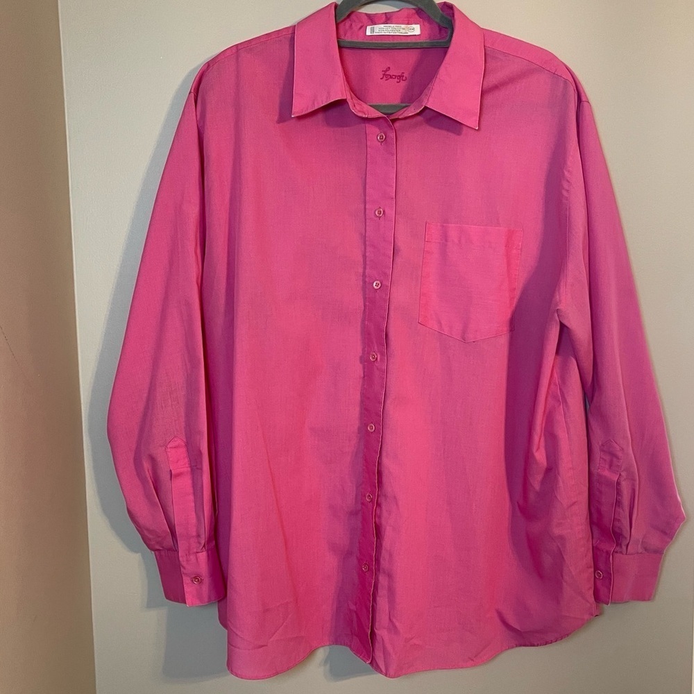 Foxcroft Vintage Vibrant Pink Women’s Button Down Shirt